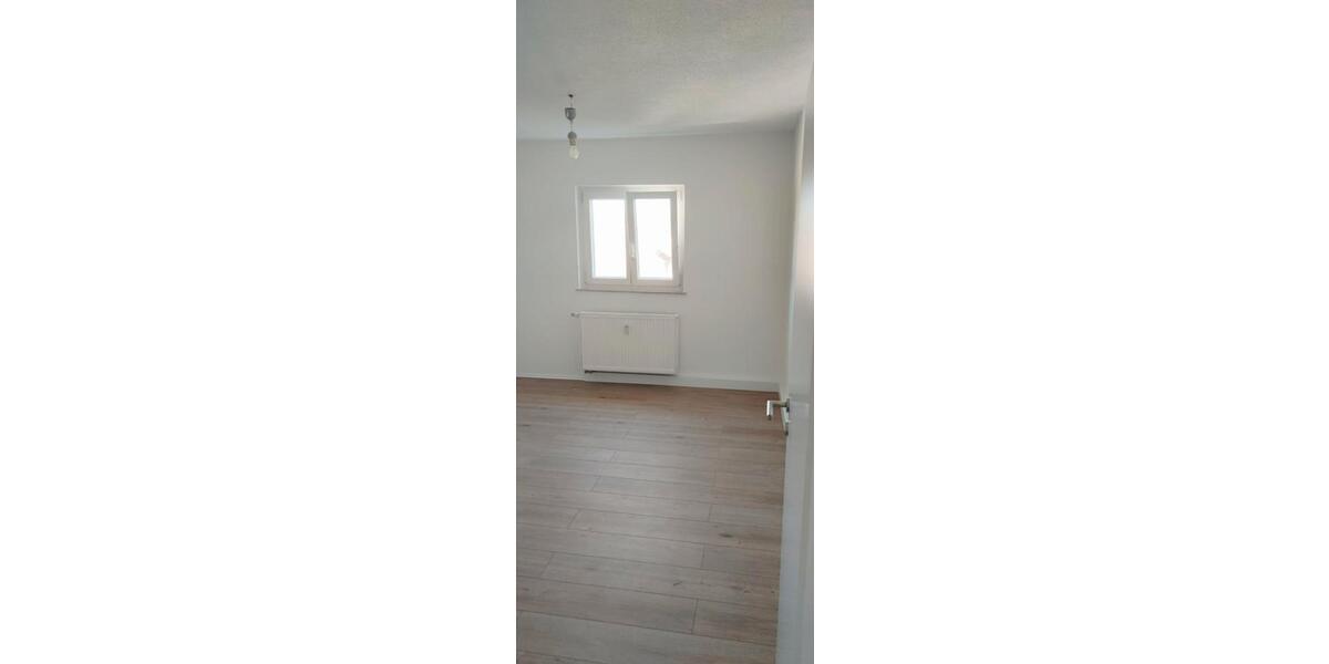 Etagenwohnung Stuttgart Bad Cannstatt - 2 Zimmer, 44 m&sup2;, 750&euro; | Angebot:25964384