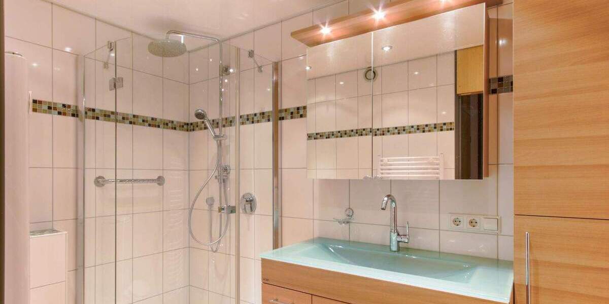 Etagenwohnung Ludwigsburg Mitte - 4 Zimmer, 109 m&sup2;, 385.000&euro; | Angebot:25734471