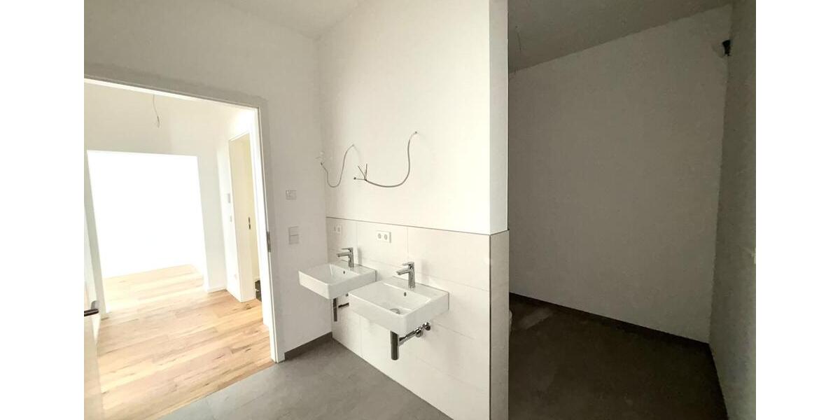 Erdgeschoßwohnung Sindelfingen - 2 Zimmer, 89 m&sup2;, 1.280&euro; | Angebot:25854092
