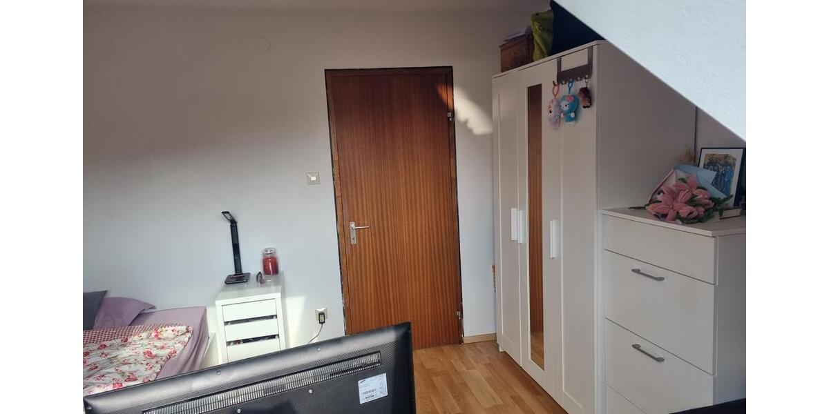 Etagenwohnung Kernen im Remstal - 2 Zimmer, 12 m&sup2;, 330&euro; | Angebot:26507748