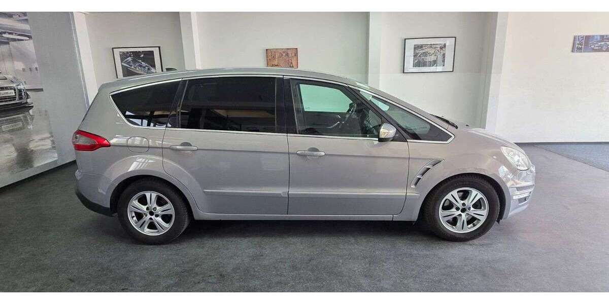 Ford S-Max 194.000 km 5.490 &euro; Asperg 71679