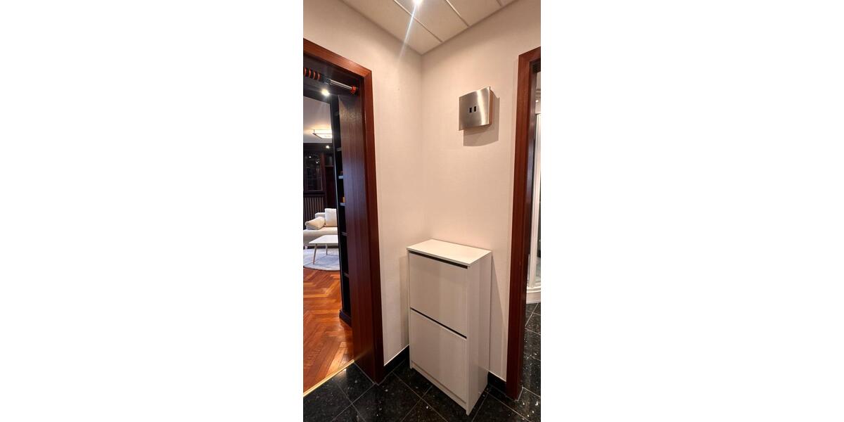 Etagenwohnung Sindelfingen Eichholz - 1.5 Zimmer, 37 m&sup2;, 750&euro; | Angebot:26033386