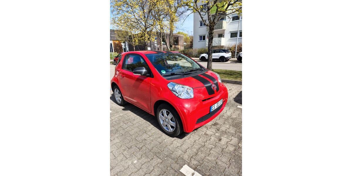 Toyota IQ 61.000 km 6.800 &euro; Filderstadt 70794