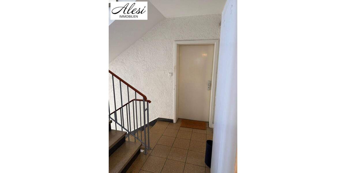 Etagenwohnung Stuttgart Süd - 3 Zimmer, 80 m&sup2;, 360.000&euro; | Angebot:25726987