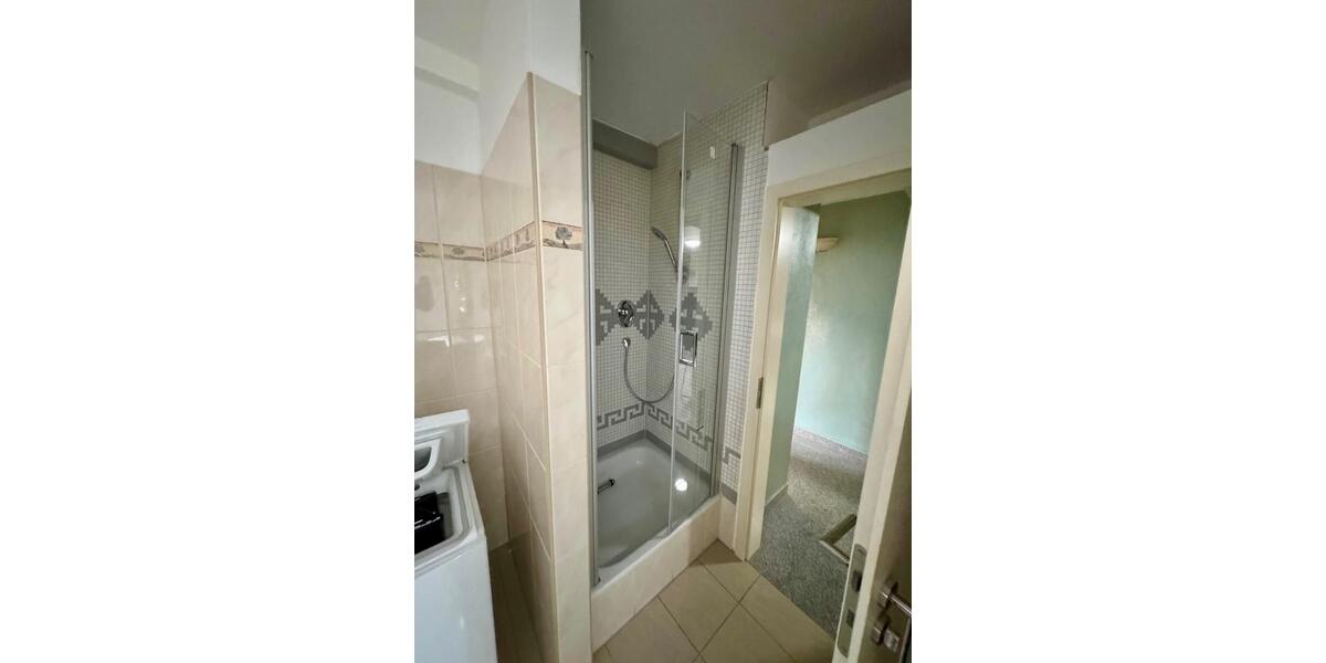 Erdgeschoßwohnung Stuttgart Lehen - 1 Zimmer, 15 m&sup2;, 525&euro; | Angebot:26481436