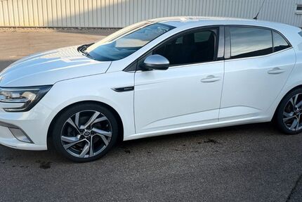 Renault Megane 128.000 km 14.099 &euro; Fellbach bei Stuttgart 70736