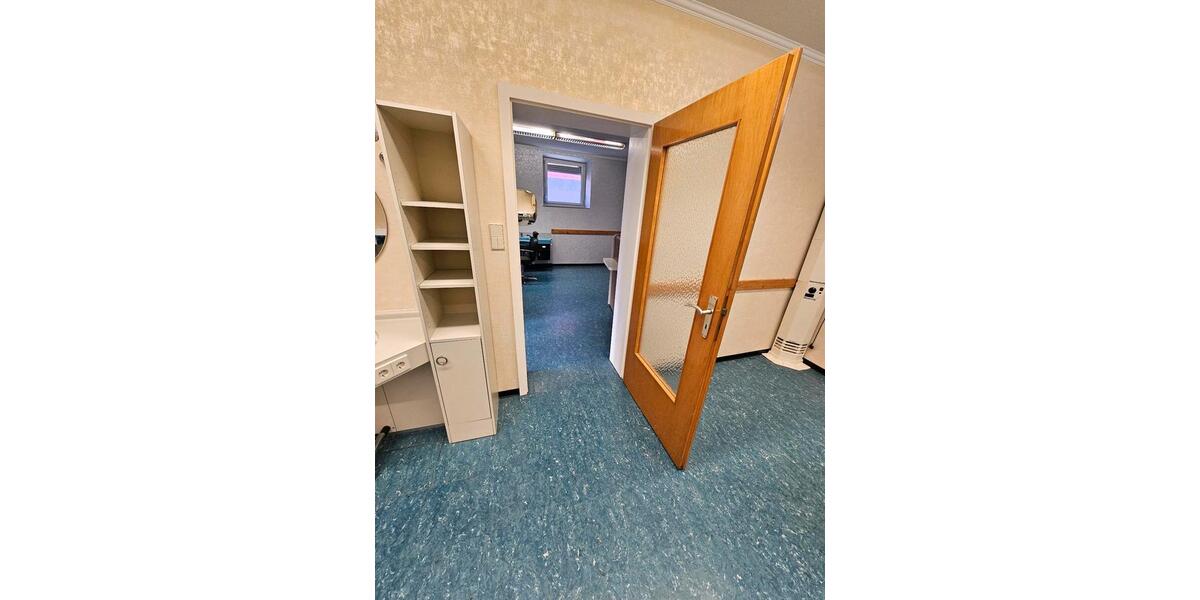 Gewerbeobjekt Weinstadt - 1.000&euro; | Angebot:25905991