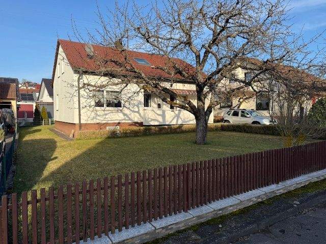 Einfamilienhaus Dettenhausen - 7 Zimmer, 130 m&sup2;, 498.000&euro; | Angebot:25696029