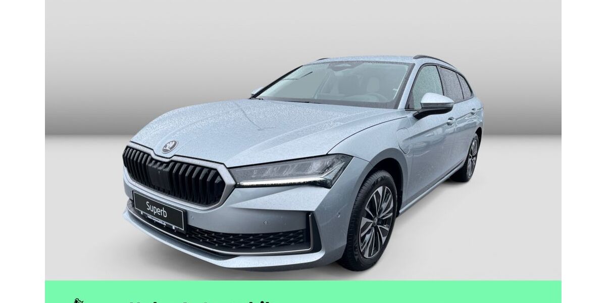 Skoda Superb 1.111 km 48.890 &euro; Weinstadt-Endersbach 71384