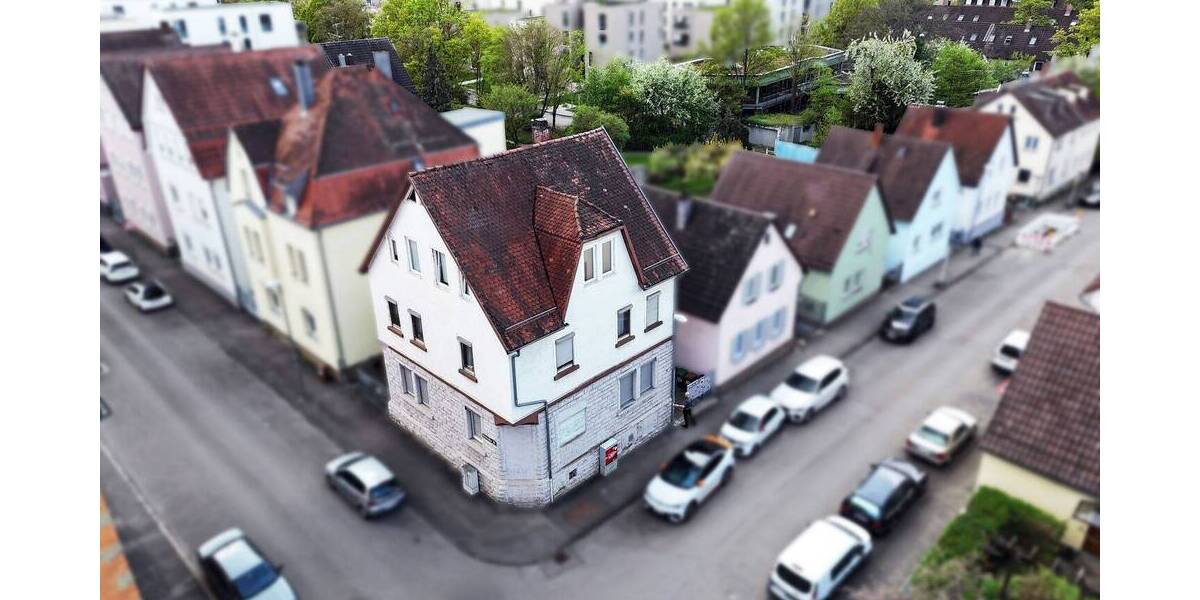 Mehrfamilienhaus, Wohnhaus Stuttgart Zuffenhausen - 8 Zimmer, 174 m&sup2;, 547.000&euro; | Angebot:26684039