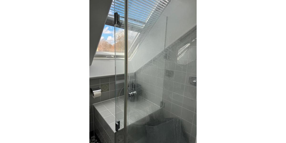 Dachgeschoßwohnung Stuttgart Feuerbach - 1 Zimmer, 29 m&sup2;, 1.000&euro; | Angebot:25881358