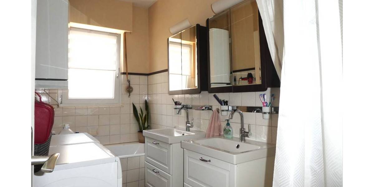 Mehrfamilienhaus, Wohnhaus Besigheim - 2.250.000&euro; | Angebot:25697228