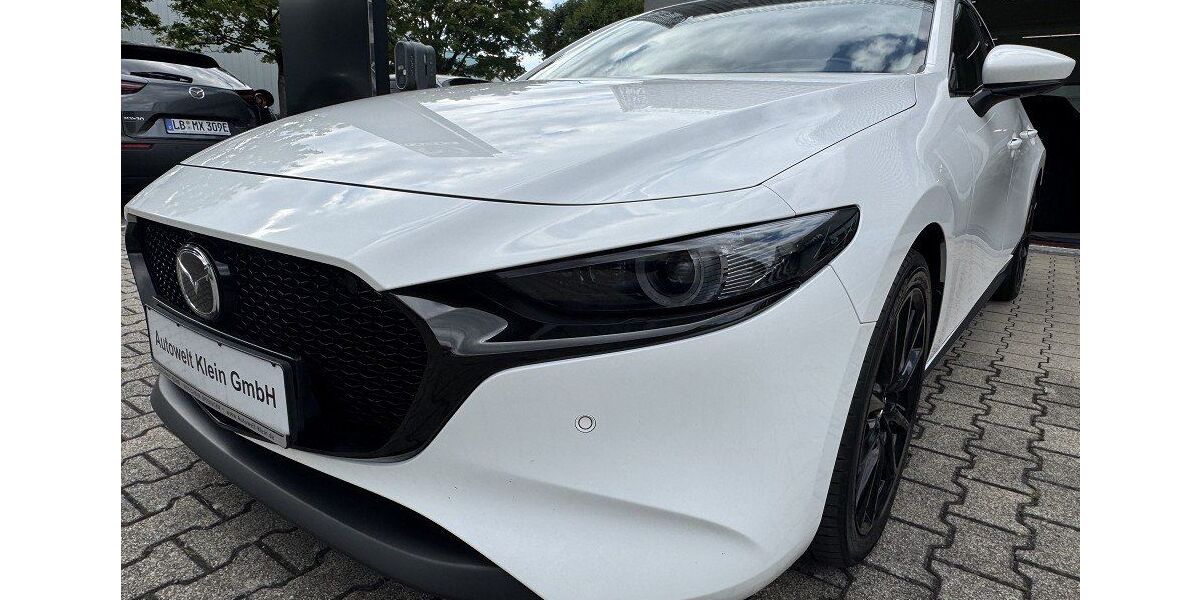 Mazda 3 40.276 km 22.490 &euro; Bietigheim-Bissingen 74321