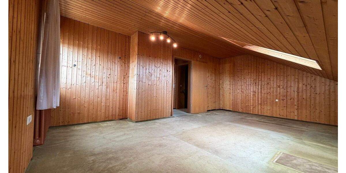 Reihenendhaus Großbottwar - 6 Zimmer, 147 m&sup2;, 449.000&euro; | Angebot:25773447