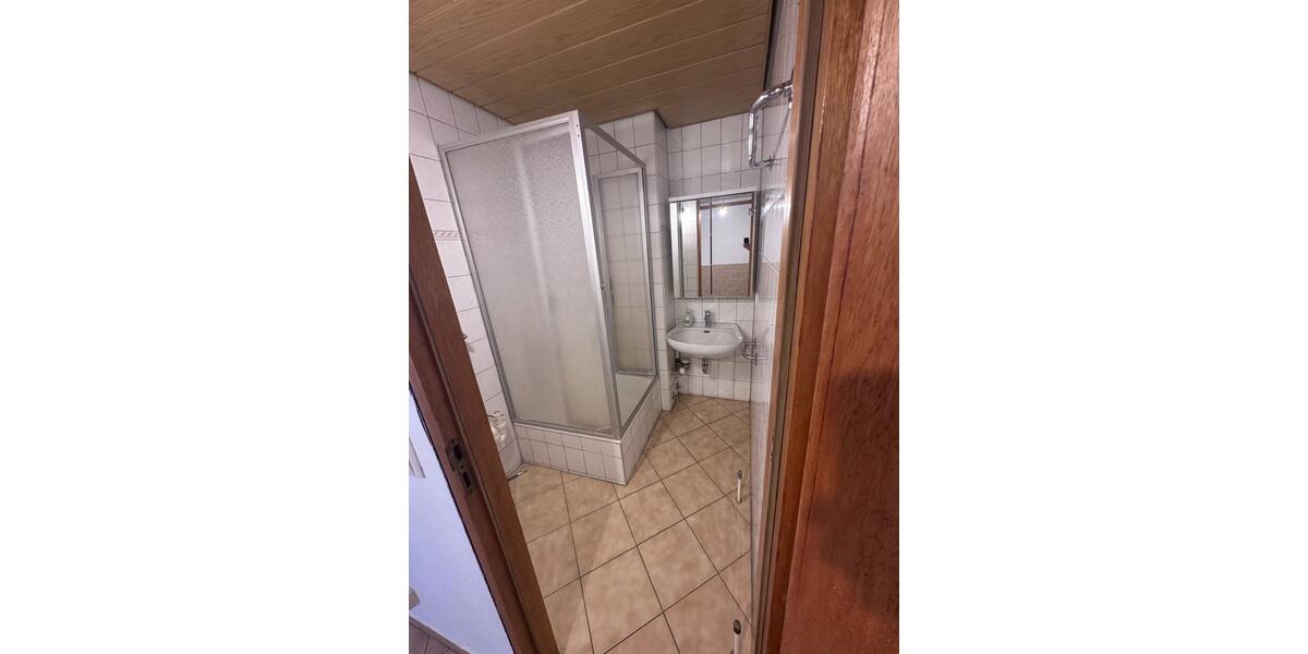 Hochparterre Sindelfingen Sindelfingen (Stadt) - 3.5 Zimmer, 90 m&sup2;, 1.300&euro; | Angebot:24870119