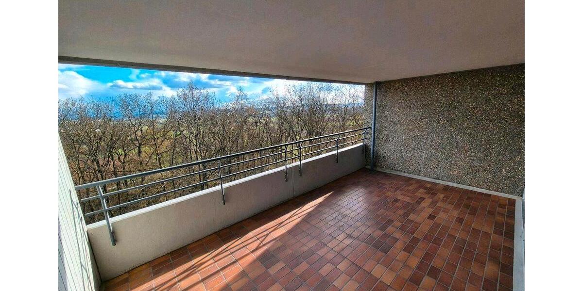 Etagenwohnung Stuttgart Birkach - 5 Zimmer, 137 m&sup2;, 1.900&euro; | Angebot:25965644