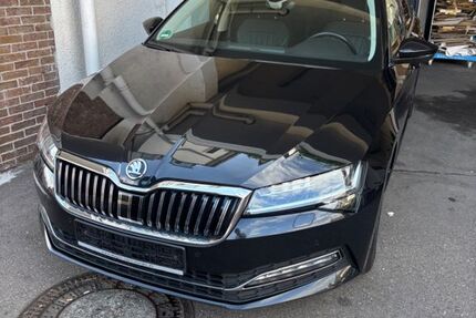 Skoda Superb 122.000 km 22.500 &euro; Ebersbach 73061