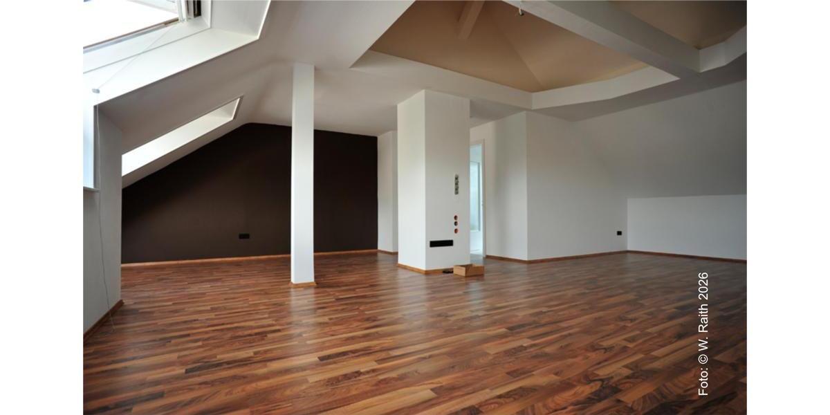 Dachgeschoßwohnung Ditzingen - 2 Zimmer, 78 m&sup2;, 1.100&euro; | Angebot:25614637