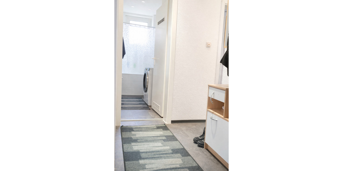 Etagenwohnung Stuttgart Feuerbach - 3 Zimmer, 66 m&sup2;, 187.000&euro; | Angebot:25685787