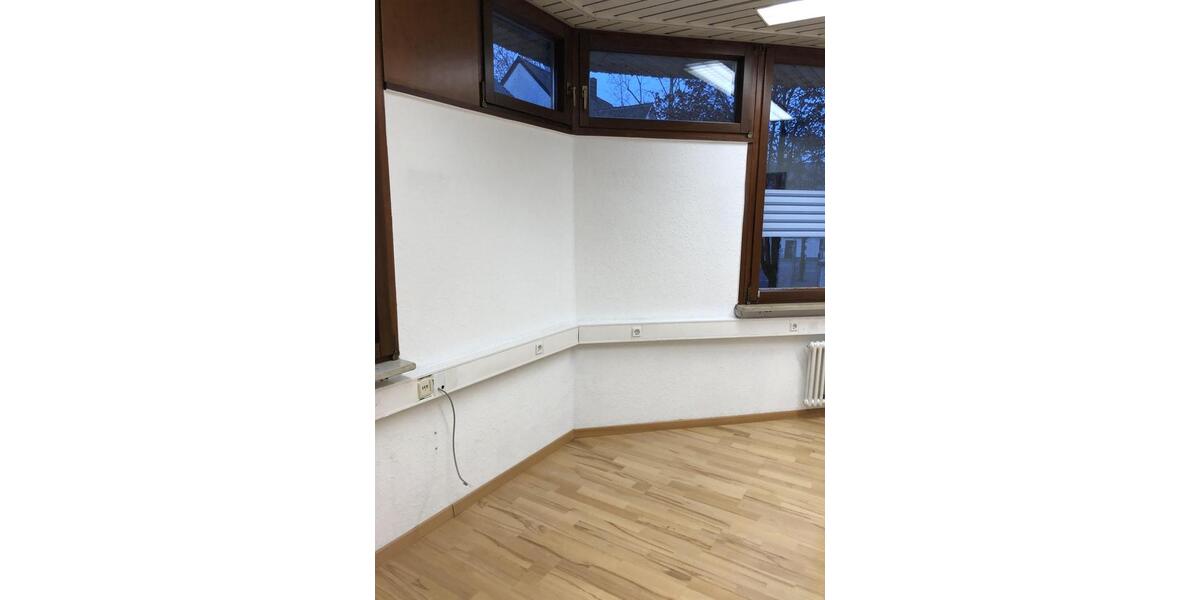 Gewerbeobjekt Göppingen - 750&euro; | Angebot:25355324