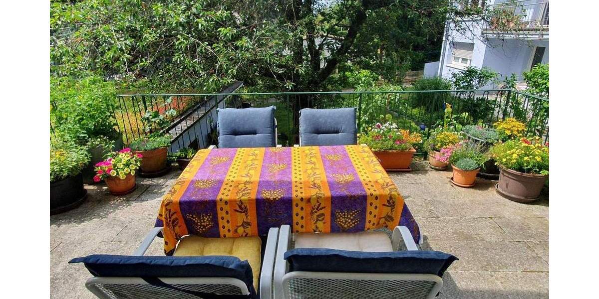 Einfamilienhaus Esslingen Oberesslingen - 7 Zimmer, 170 m&sup2;, 850.000&euro; | Angebot:25657409