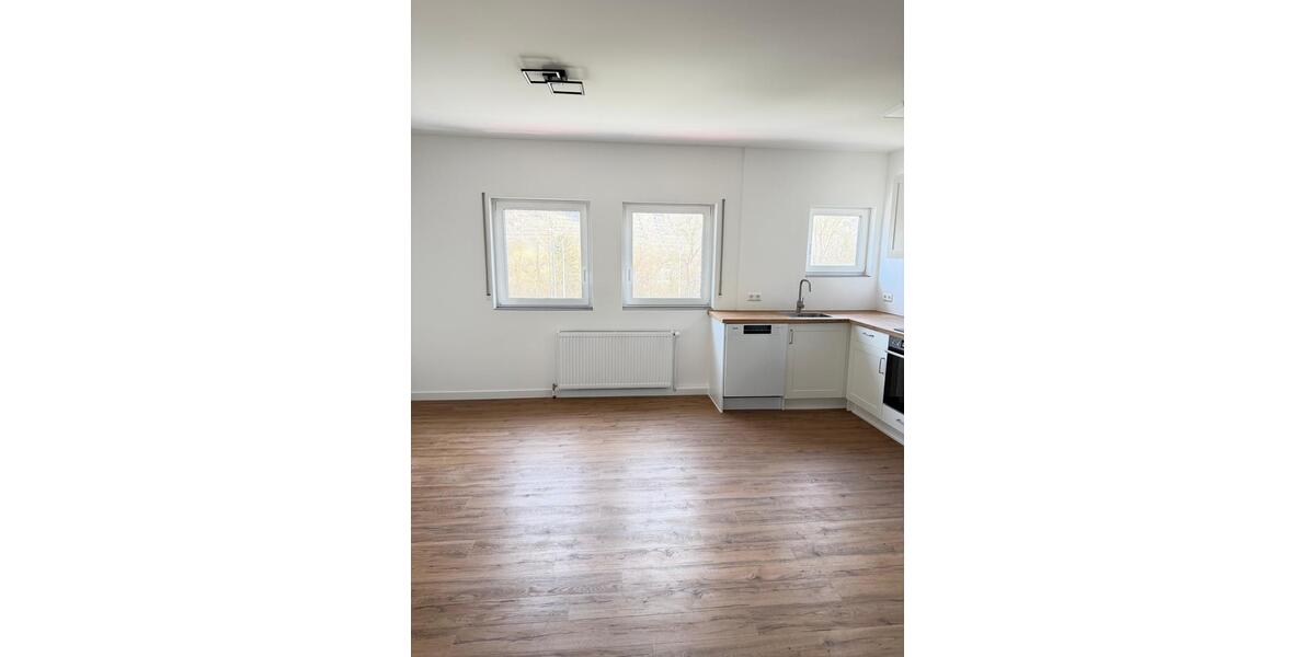 Etagenwohnung Kirchheim am Neckar - 2 Zimmer, 49 m&sup2;, 820&euro; | Angebot:26035396