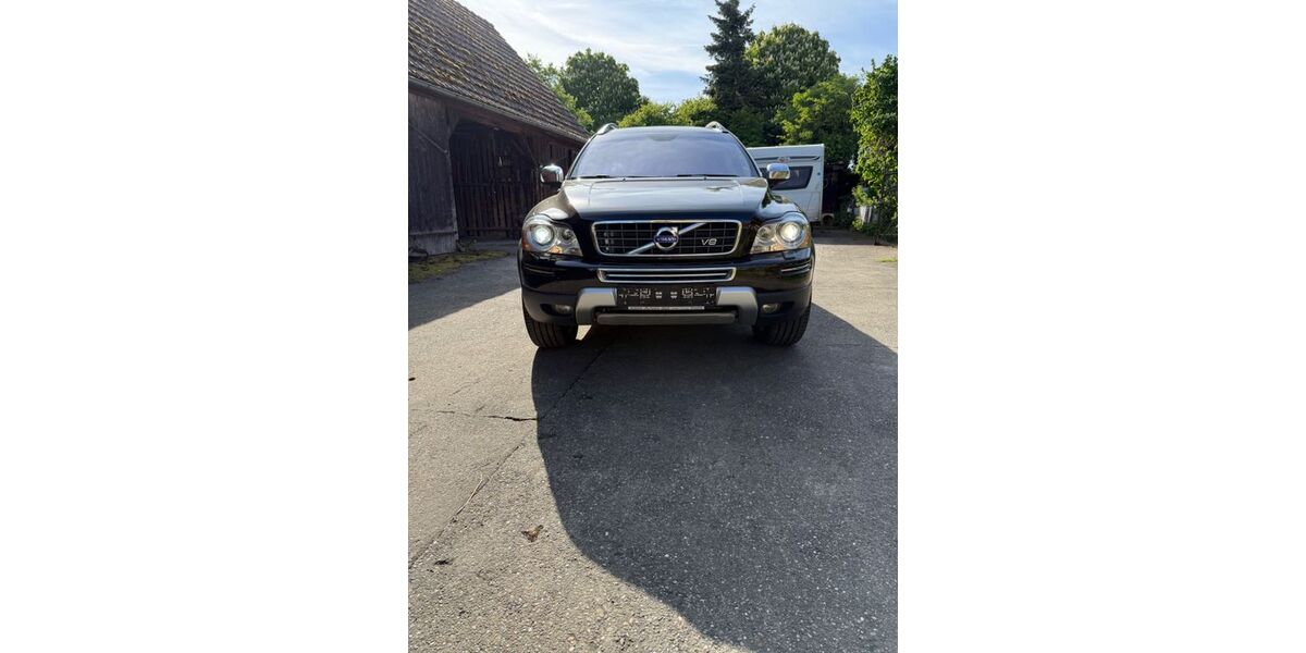 Volvo XC90 211.620 km 19.900 &euro; Stuttgart 70599