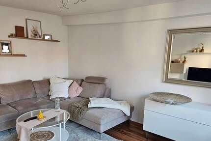 Wohnung Markgröningen - 4 Zimmer, 95 m&sup2;, 950&euro; | Angebot:24996613