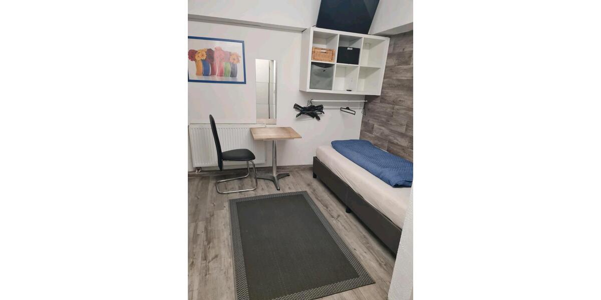 Erdgeschoßwohnung Leonberg - 1 Zimmer, 15 m&sup2;, 550&euro; | Angebot:25883428