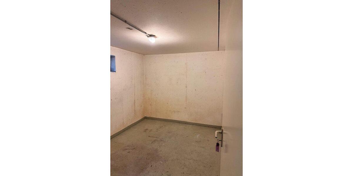 Etagenwohnung Frickenhausen - 3.5 Zimmer, 80 m&sup2;, 250.000&euro; | Angebot:26039120