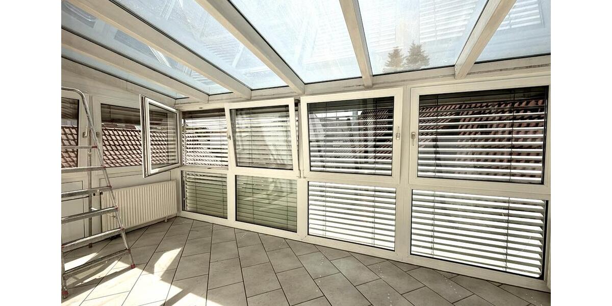 Etagenwohnung Sindelfingen - 3.5 Zimmer, 125 m&sup2;, 1.150&euro; | Angebot:27619223