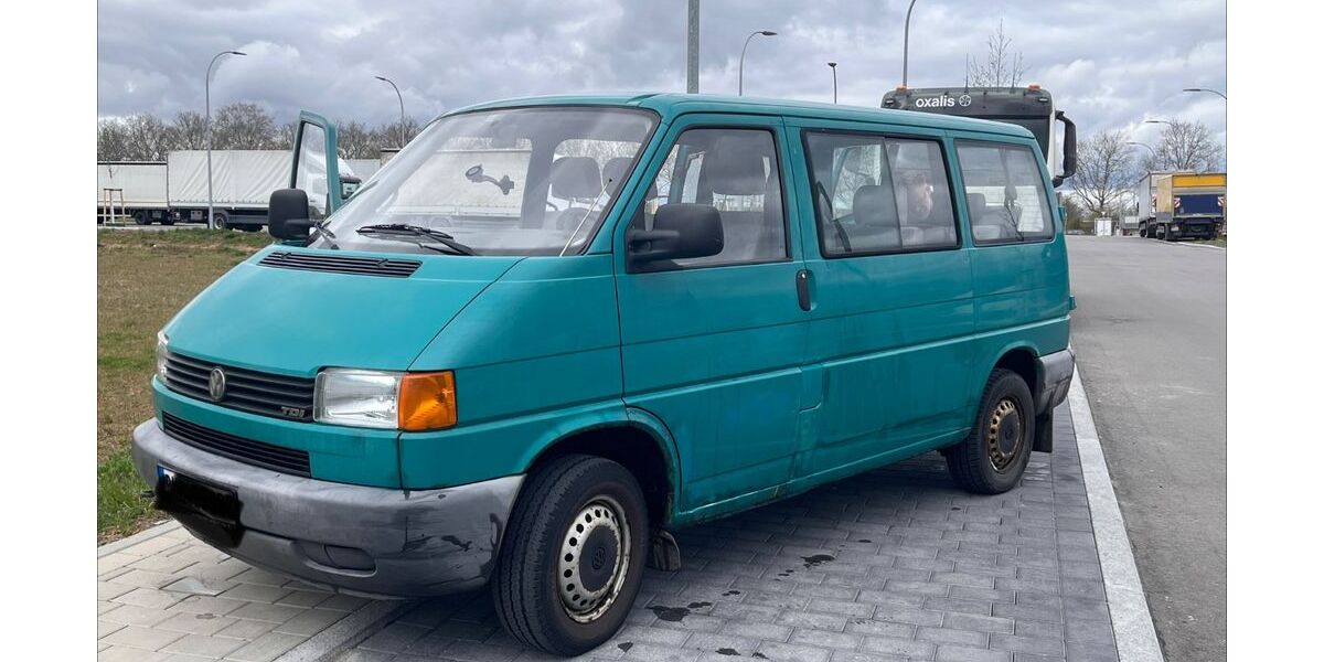 VW T4 Kombi 396.000 km 3.800 &euro; Fellbach 70736