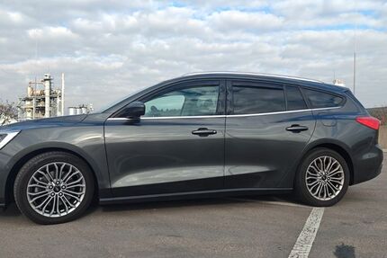 Ford Focus 99.800 km 18.700 &euro; Reichenbach an der Fils 73262