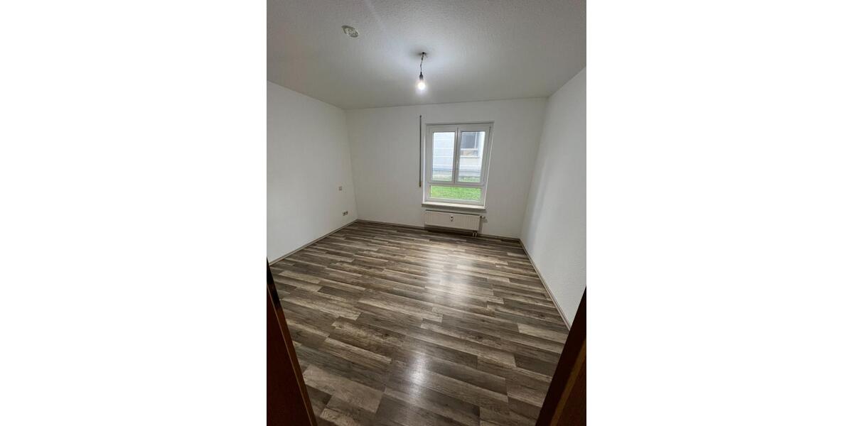 Erdgeschoßwohnung Plochingen - 2 Zimmer, 51 m&sup2;, 600&euro; | Angebot:25857989