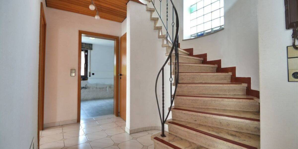 Einfamilienhaus Leonberg Eltingen - 5 Zimmer, 120 m&sup2;, 578.000&euro; | Angebot:25929394