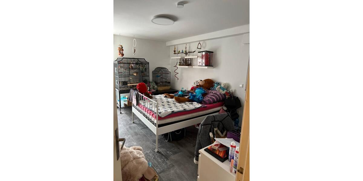 Doppelhaushälfte Remseck am Neckar - 6.5 Zimmer, 164 m&sup2;, 520.000&euro; | Angebot:26060335