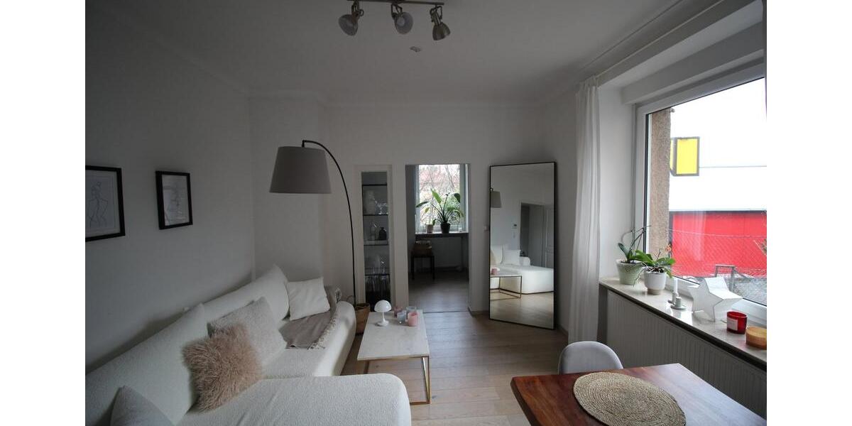 Hochparterre Stuttgart Stuttgart-Süd - 3 Zimmer, 61 m&sup2;, 320.000&euro; | Angebot:26058387