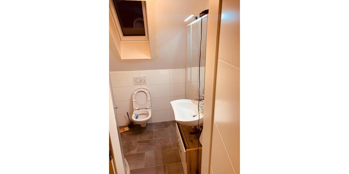 Dachgeschoßwohnung Schwieberdingen - 1 Zimmer, 29 m&sup2;, 665&euro; | Angebot:26670389