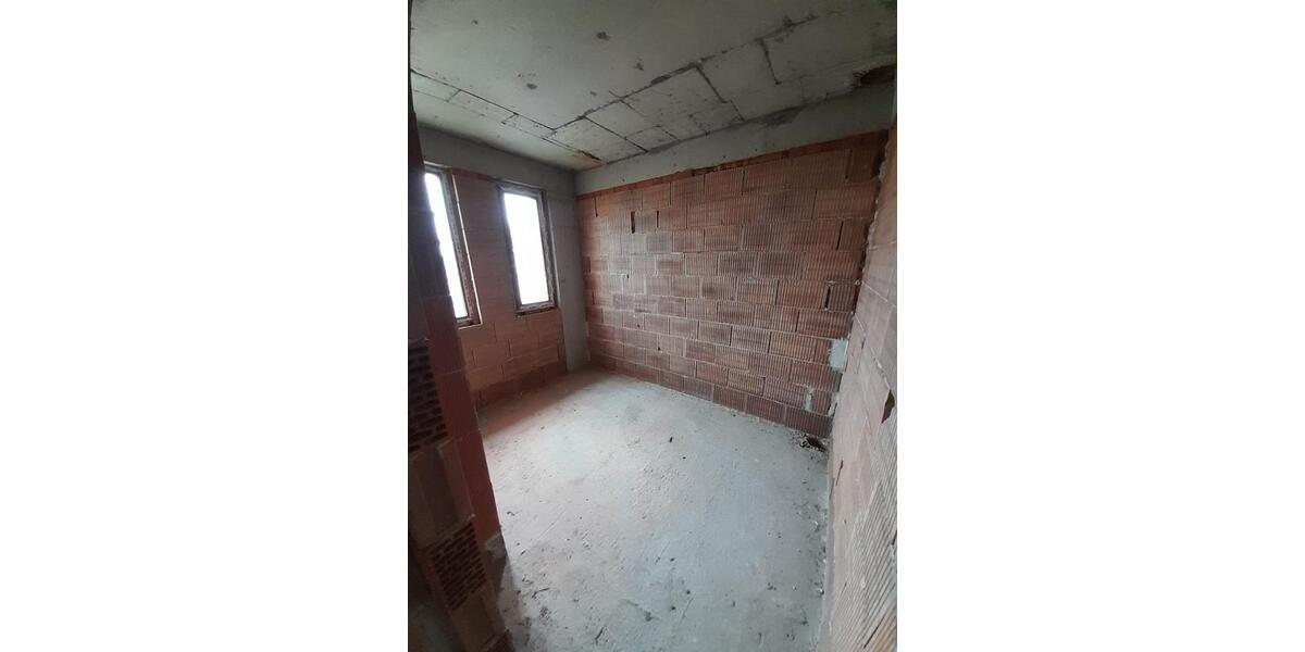 Einfamilienhaus Fellbach Oeffingen - 5 Zimmer, 217 m&sup2;, 280.000&euro; | Angebot:23691870