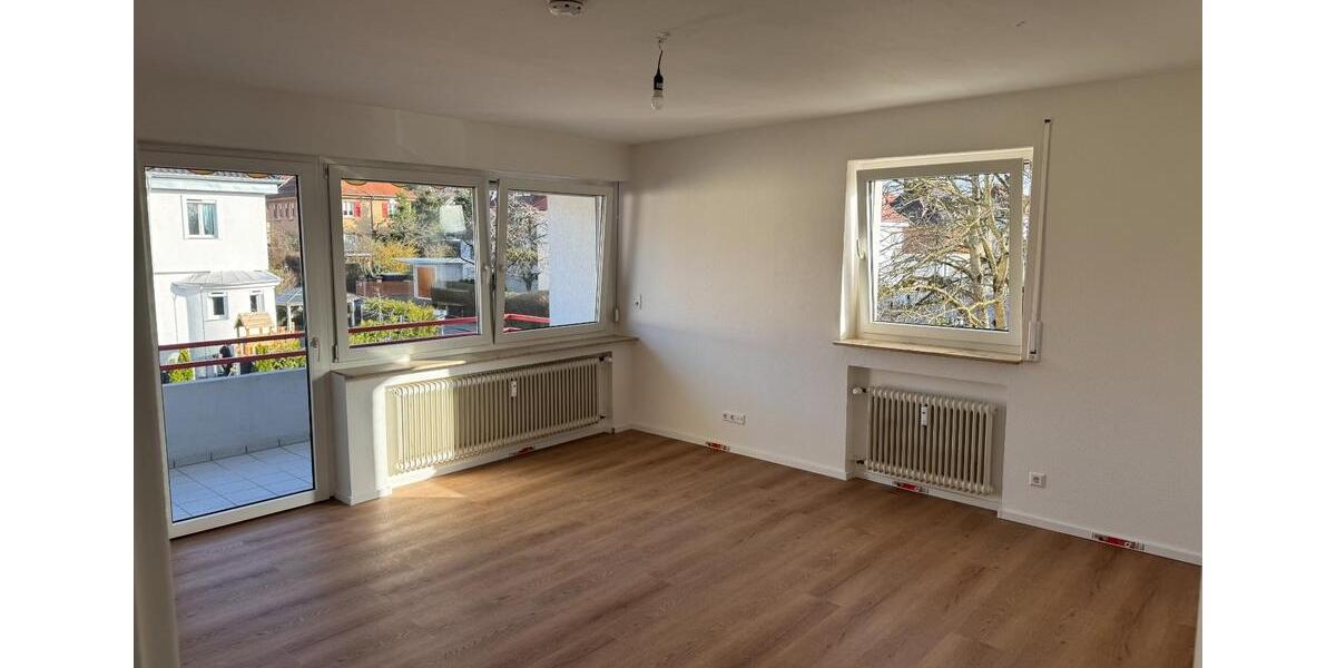 Etagenwohnung Stuttgart Luginsland - 3 Zimmer, 76 m&sup2;, 1.300&euro; | Angebot:25452050