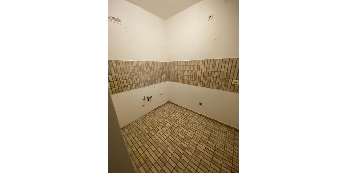 Erdgeschoßwohnung Asperg - 3 Zimmer, 70 m&sup2;, 1.200&euro; | Angebot:25783421