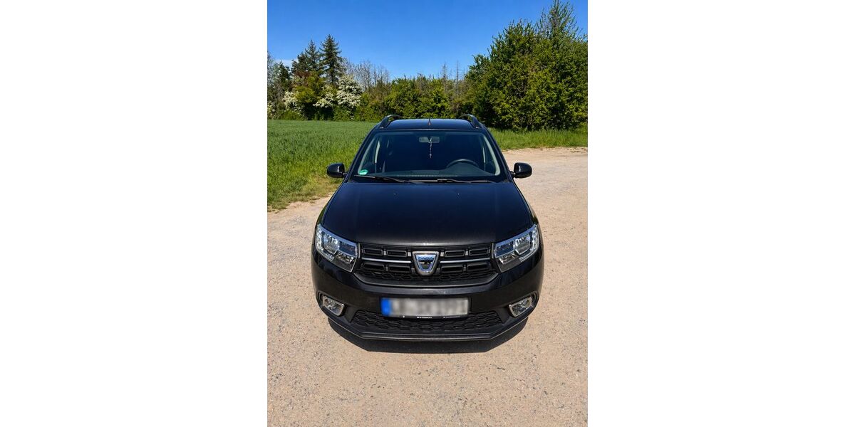 Dacia Logan 70.000 km 8.500 &euro; Gerlingen 70839