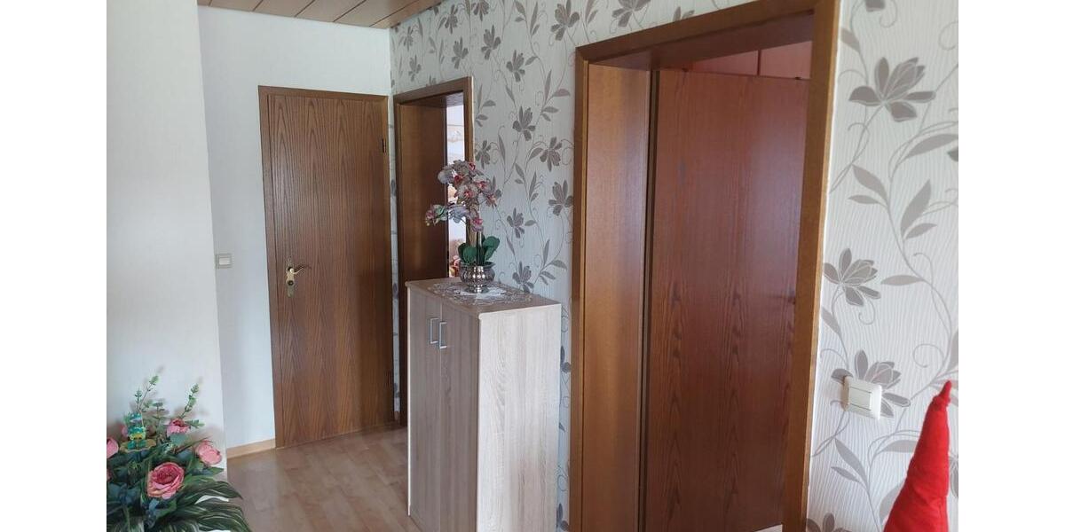 Etagenwohnung Allmersbach im Tal - 3.5 Zimmer, 69 m&sup2;, 295.000&euro; | Angebot:26049687