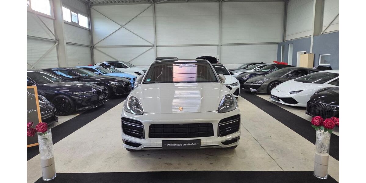 Porsche Cayenne 74.185 km 97.989 &euro; Korb bei Stuttgart 71404