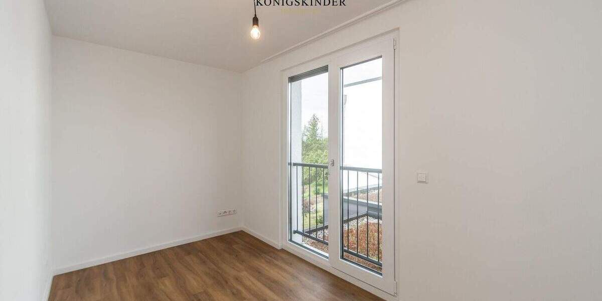 Doppelhaushälfte Stuttgart-Zazenhausen Zuffenhausen - 8 Zimmer, 154 m&sup2;, 849.000&euro; | Angebot:25671700