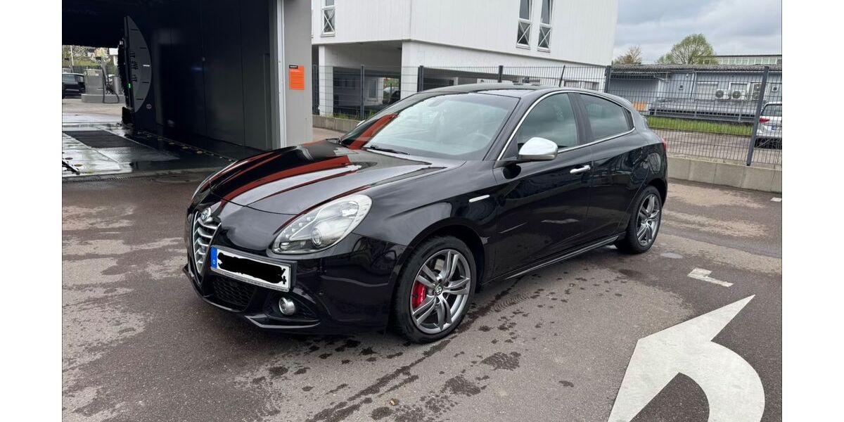 Alfa Romeo Giulietta 88.700 km 12.900 &euro; Ebersbach an der Fils 73061