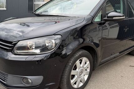 VW Touran 232.000 km 5.900 &euro; Asperg / Stuttgart 71679