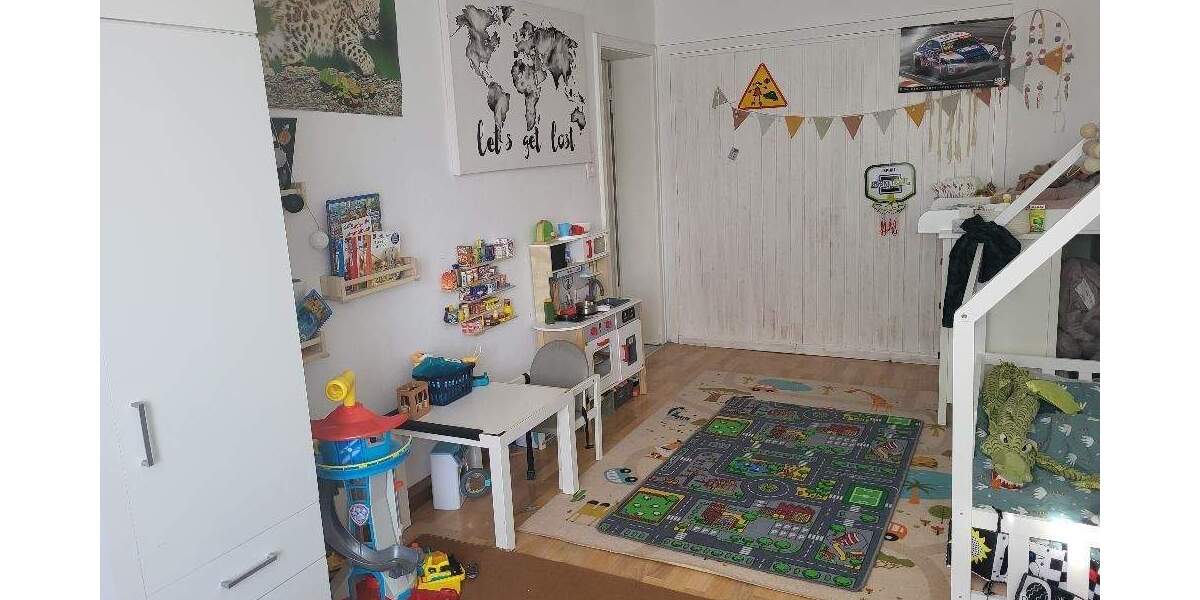 Etagenwohnung Stuttgart Ost - 3 Zimmer, 72 m&sup2;, 225.000&euro; | Angebot:25737011