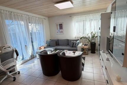 Wohnung Leonberg - 3.5 Zimmer, 80 m&sup2;, 375.000&euro; | Angebot:25409085