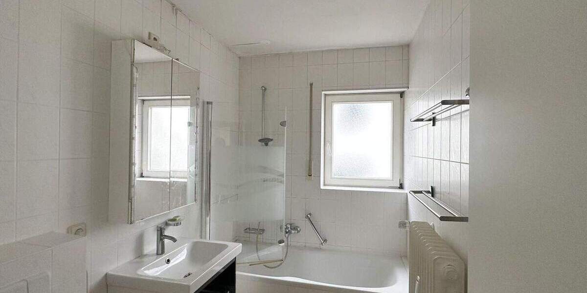 Mehrfamilienhaus, Wohnhaus Renningen - 1 Zimmer, 356 m&sup2;, 953.000&euro; | Angebot:25899893